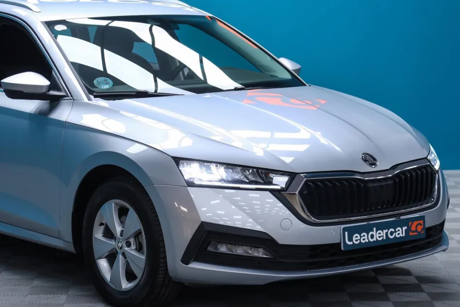 Skoda Octavia 2.0 TDI 150CV DSG AMBITION