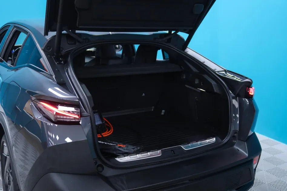Peugeot Nuevo 408 GT PLUG-IN HYBRID 225CV