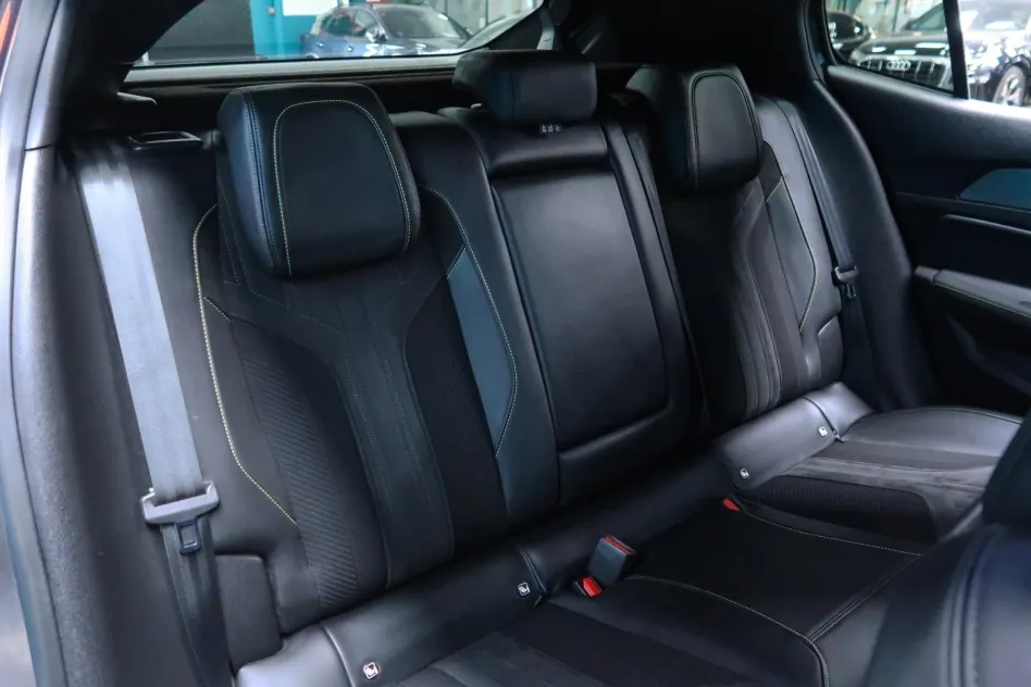 Peugeot Nuevo 408 GT PLUG-IN HYBRID 225CV