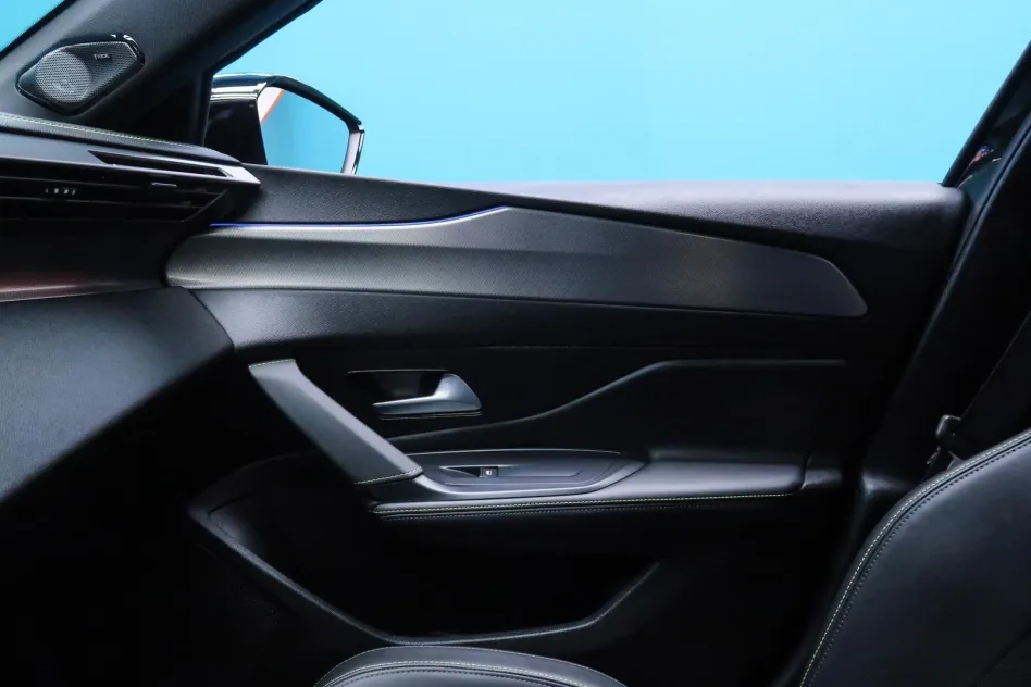 Peugeot Nuevo 408 GT PLUG-IN HYBRID 225CV