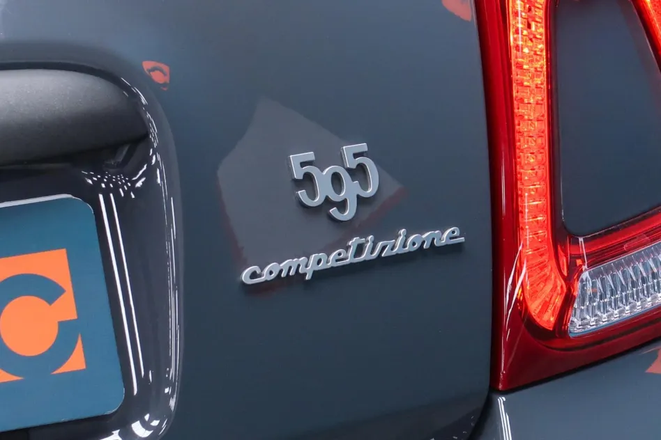 Abarth 500 595C 1.4 COMPETIZIONE 179CV