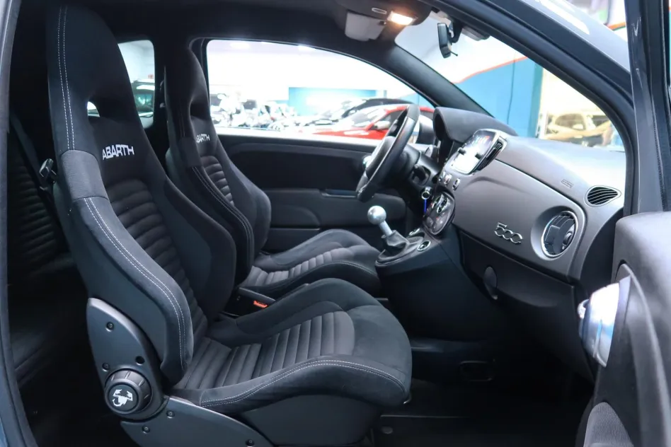 Abarth 500 595C 1.4 COMPETIZIONE 179CV