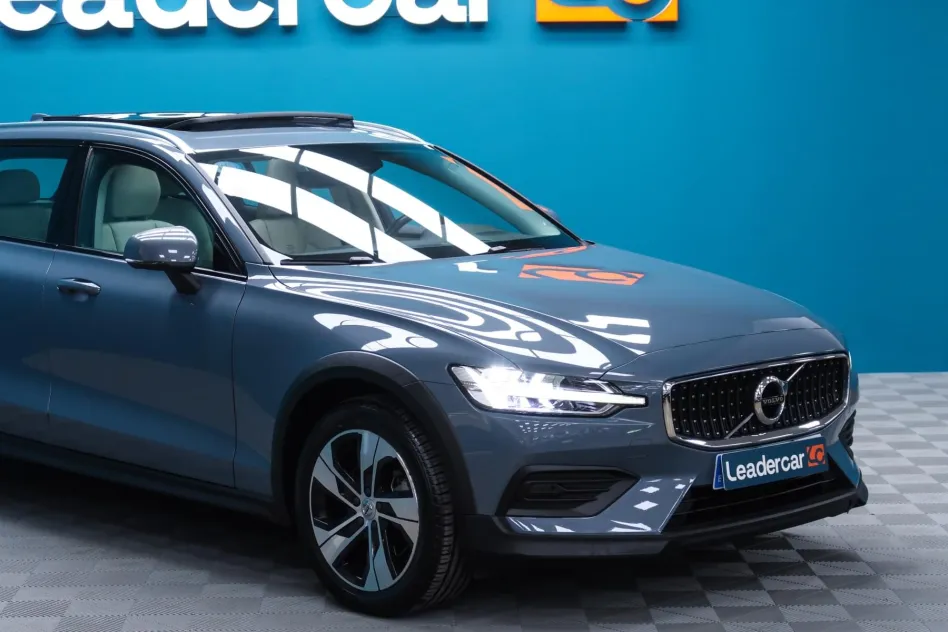 Volvo V60 Cross Country 2.0 B4 (D) AWD PRO AUTO 197CV