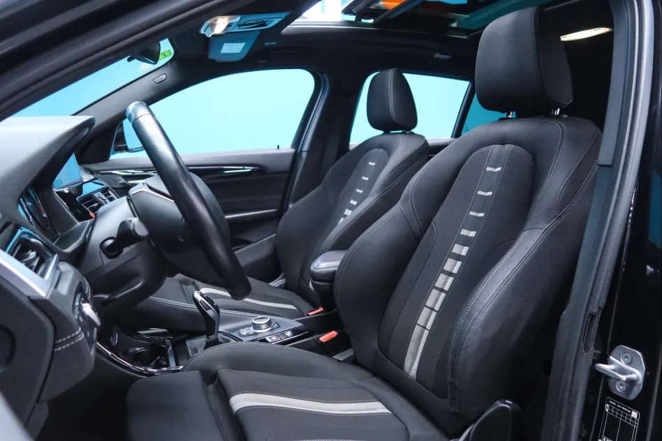 BMW X2 SDRIVE 18I 136CV