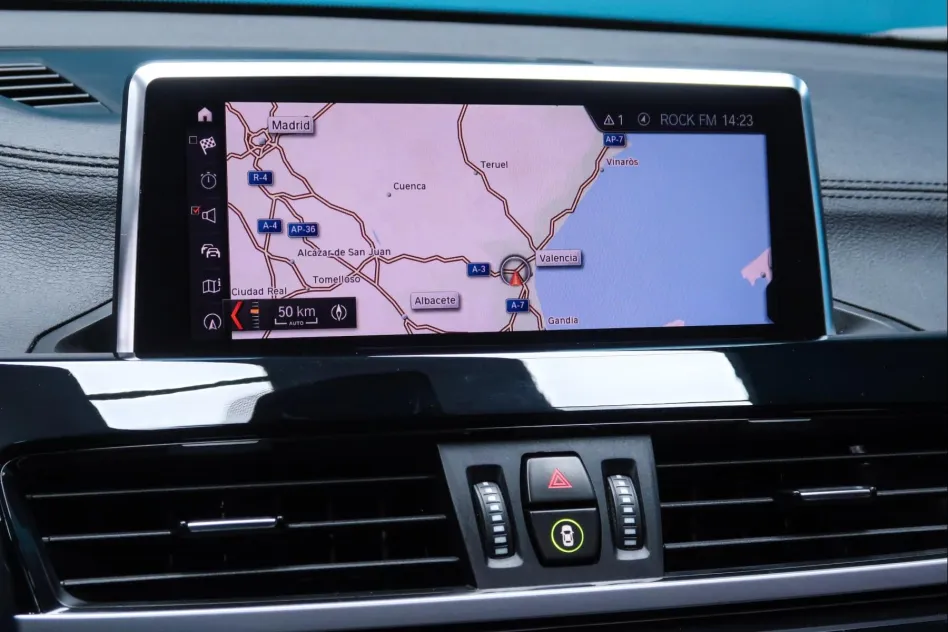 BMW X2 SDRIVE 18I 136CV