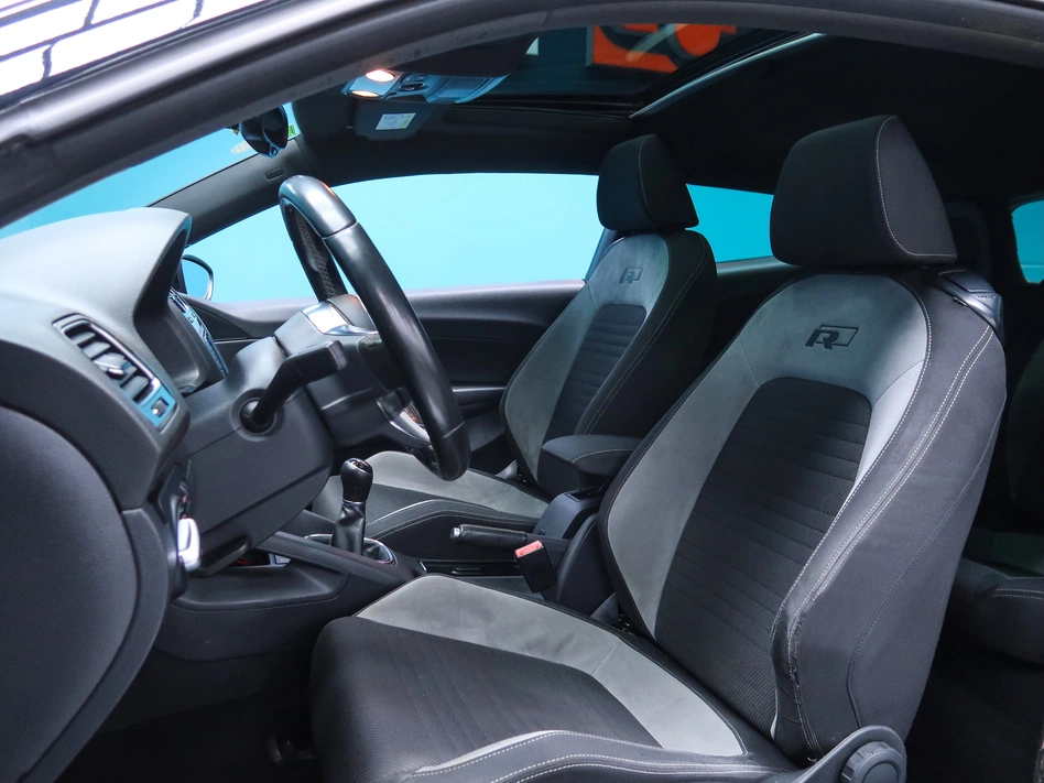 Volkswagen Scirocco 1.4 TSI R LINE BLUEMOTION 125CV