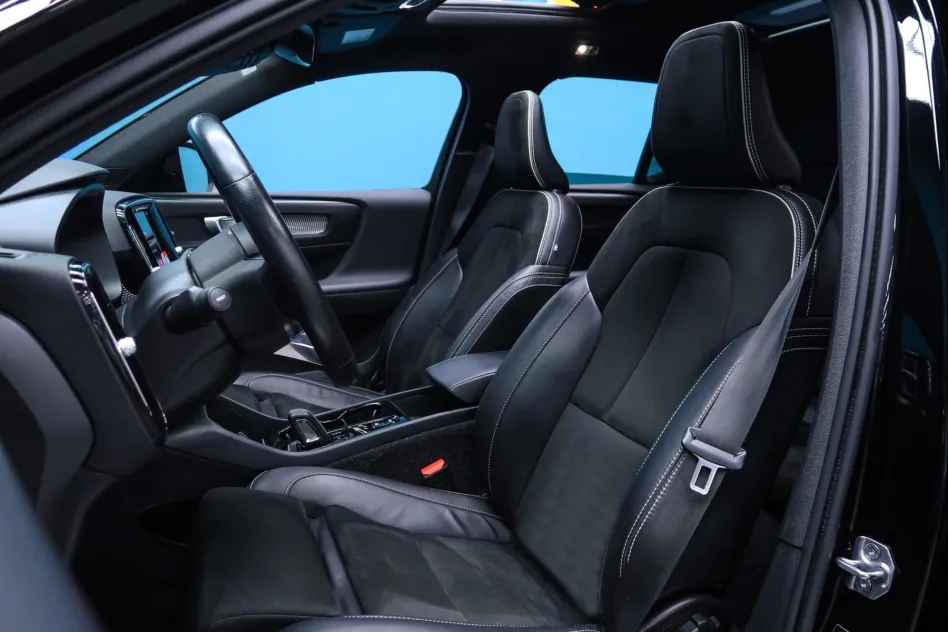 Volvo Xc40 1.5 T5 TWIN RECHARGE R-DESIGN AUTO