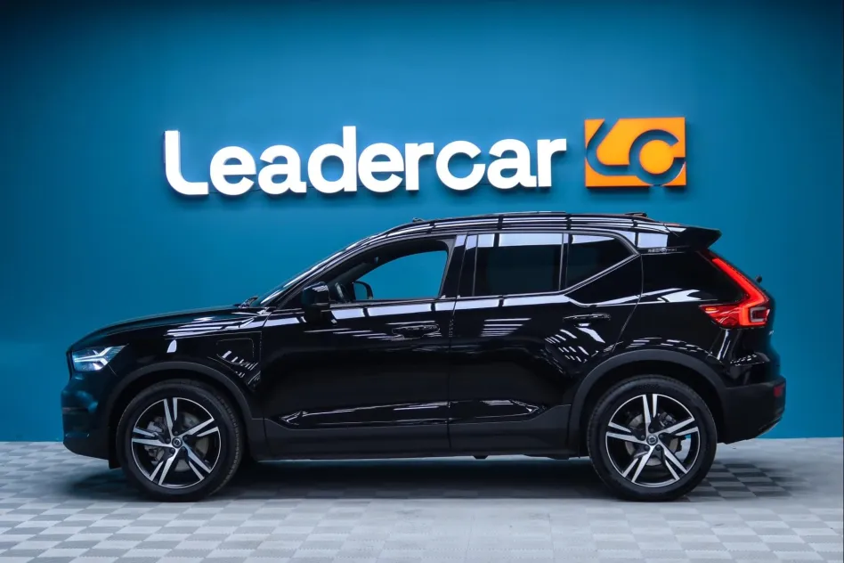 Volvo Xc40 1.5 T5 TWIN RECHARGE R-DESIGN AUTO
