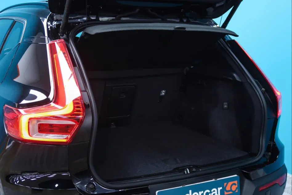 Volvo Xc40 1.5 T5 TWIN RECHARGE R-DESIGN AUTO
