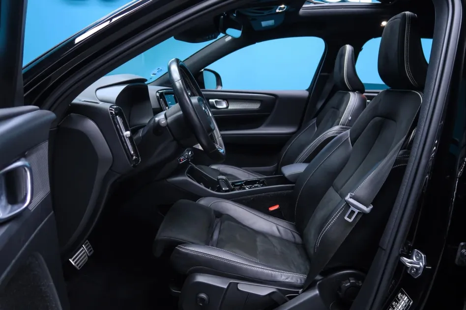 Volvo Xc40 1.5 T5 TWIN RECHARGE R-DESIGN AUTO
