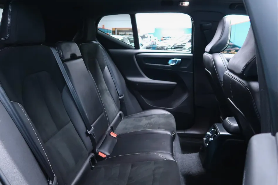 Volvo Xc40 1.5 T5 TWIN RECHARGE R-DESIGN AUTO