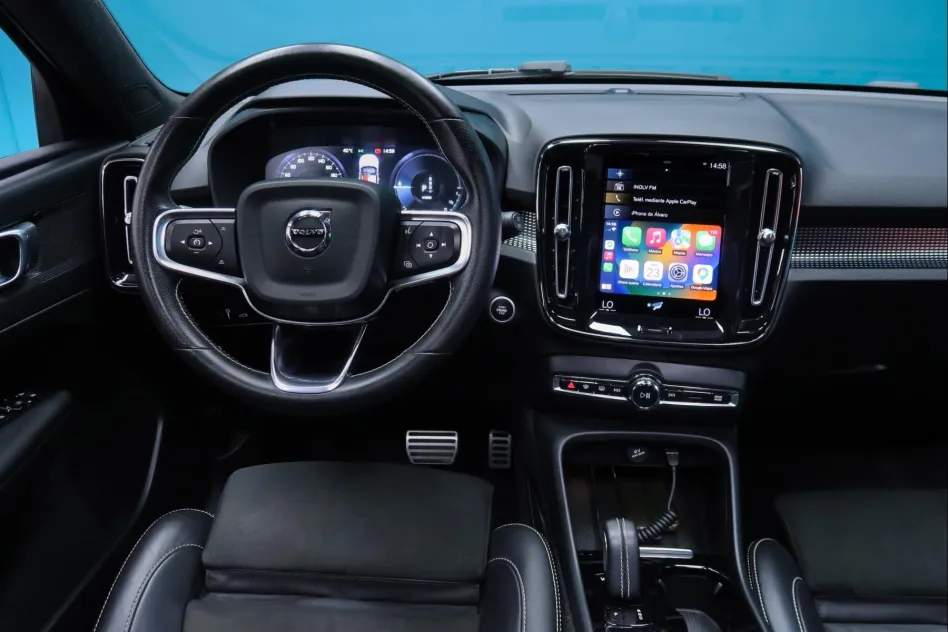 Volvo Xc40 1.5 T5 TWIN RECHARGE R-DESIGN AUTO