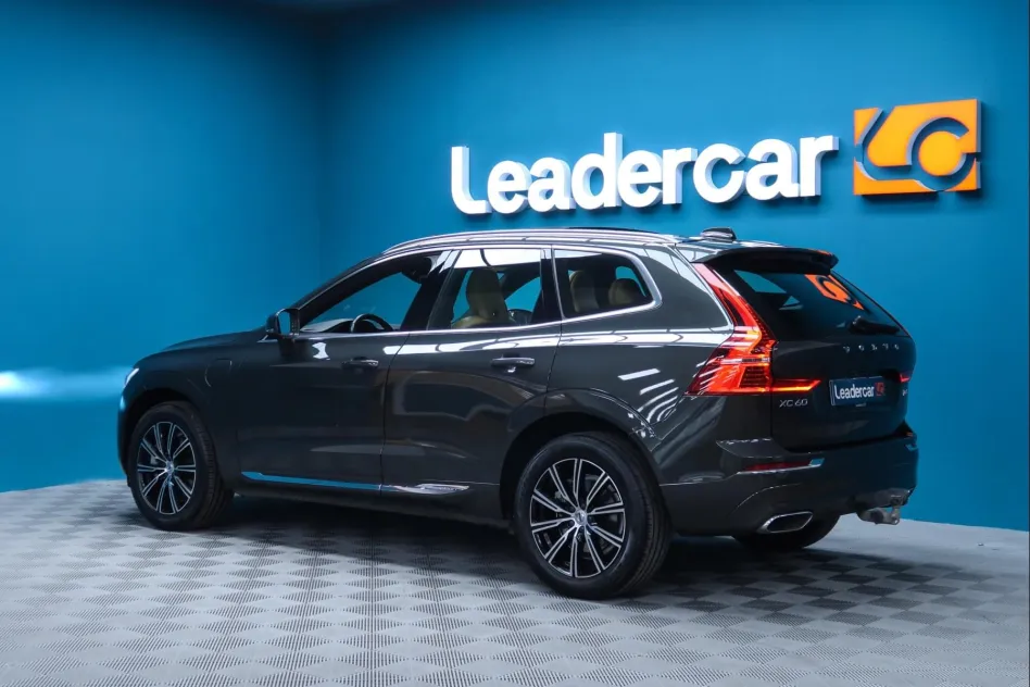 Volvo Xc60 2.0 T8 AWD INSCRIPTION AUTO 398CV