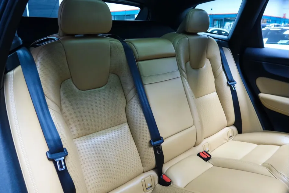 Volvo Xc60 2.0 T8 AWD INSCRIPTION AUTO 398CV